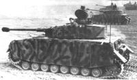 Немецкие танки перед атакой
